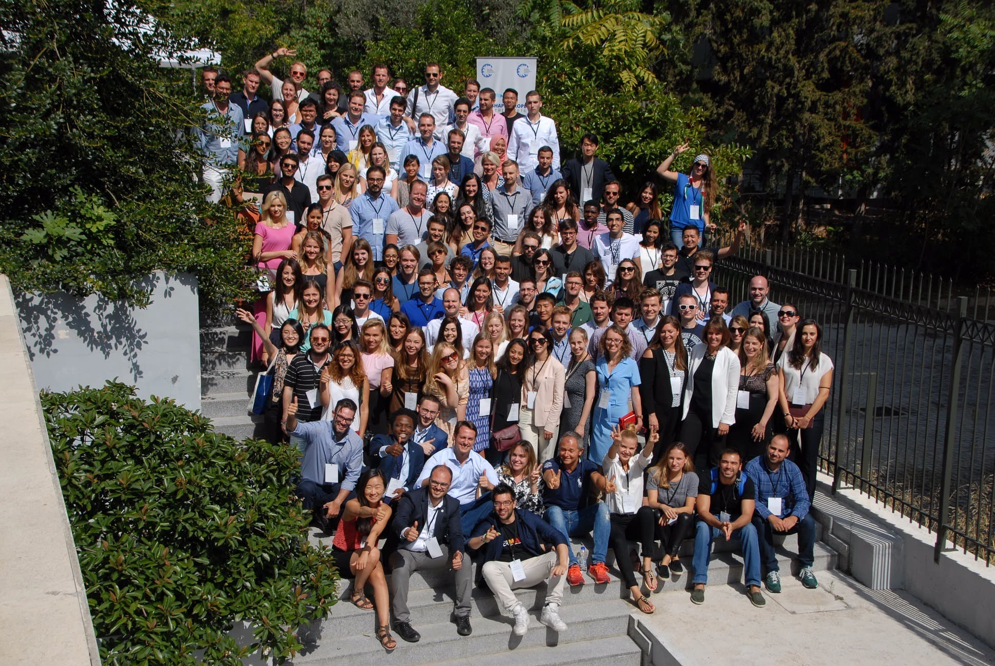 Skupinska fotografija ekipe in skupnosti Global Shapers Ljubljana.